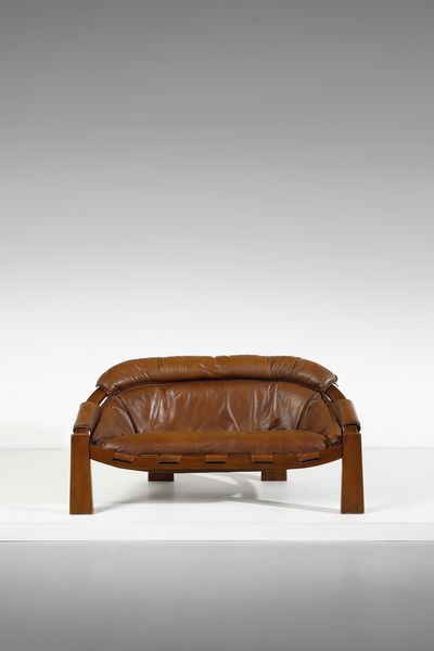 FRIGERIO LUCIANO (1928 - 1999) : attribuito. Divano  - Asta Asta 393 | DESIGN E ARTI DECORATIVE DEL NOVECENTO Online - Associazione Nazionale - Case d'Asta italiane