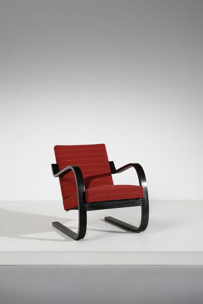 AALTO ALVAR (1898 - 1976) : Poltrona 402 per Artek  - Asta Asta 393 | DESIGN E ARTI DECORATIVE DEL NOVECENTO Online - Associazione Nazionale - Case d'Asta italiane