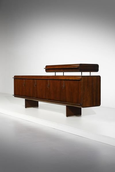 INTROINI VITTORIO (n. 1935) : Credenza Pellicano per Saporiti  - Asta Asta 393 | DESIGN E ARTI DECORATIVE DEL NOVECENTO Online - Associazione Nazionale - Case d'Asta italiane