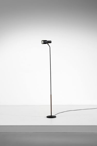 FONTANA ARTE : Lampada da terra 1968  - Asta Asta 393 | DESIGN E ARTI DECORATIVE DEL NOVECENTO Online - Associazione Nazionale - Case d'Asta italiane