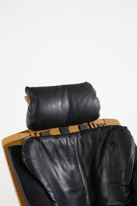 FRIBYTTER AKE (1922 - 1998) : Poltrona Kroken per Nelo Mobel  - Asta Asta 393 | DESIGN E ARTI DECORATIVE DEL NOVECENTO Online - Associazione Nazionale - Case d'Asta italiane