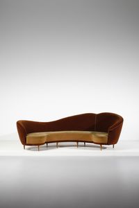 LACCA CESARE (n. 1929) - Grande divano curvo