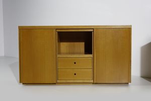 FARMER INDUSTRIA PER L'ARREDAMENTO : Coppia di credenze  - Asta Asta 393 | DESIGN E ARTI DECORATIVE DEL NOVECENTO Online - Associazione Nazionale - Case d'Asta italiane