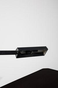 GRUPPO BBPR (n. 1932) : Scrivania con lampada serie Arco per Olivetti  - Asta Asta 393 | DESIGN E ARTI DECORATIVE DEL NOVECENTO Online - Associazione Nazionale - Case d'Asta italiane