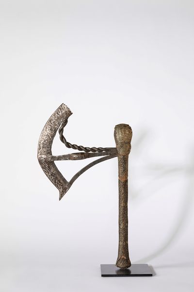 Congo Kinshasa, : Ascia ornamentale  - Asta Forme tradizionali africane - Associazione Nazionale - Case d'Asta italiane