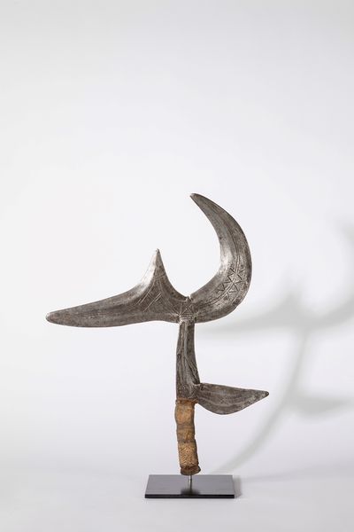 Congo Kinshasa,, : Coltello ornamentale  - Asta Forme tradizionali africane - Associazione Nazionale - Case d'Asta italiane