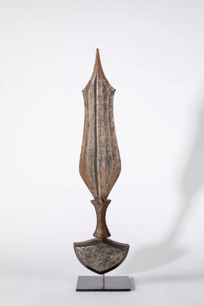 MBOLE,, : Coltello cerimoniale  - Asta Forme tradizionali africane - Associazione Nazionale - Case d'Asta italiane