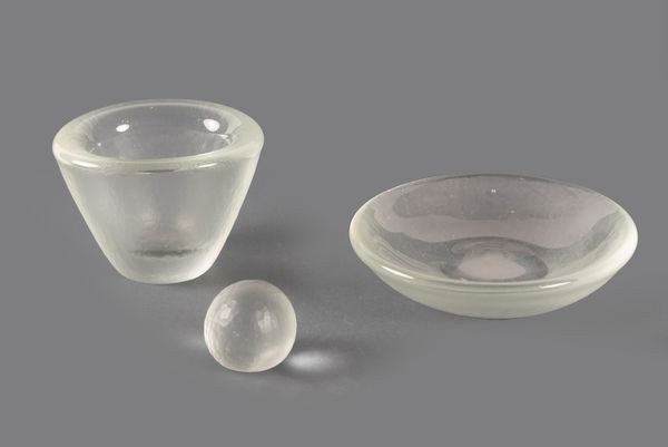 Lotto composto da tre oggetti in vetro di Murano, secolo XX  - Asta Incanti d'arte - Associazione Nazionale - Case d'Asta italiane