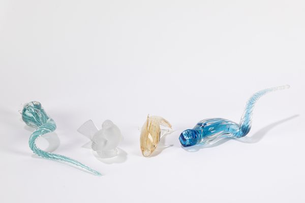 Lotto composto da quattro oggetti in vetro, secolo XX  - Asta Incanti d'arte - Associazione Nazionale - Case d'Asta italiane