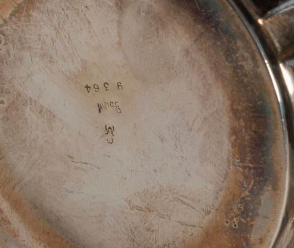 Servizio in argento 950 composto da quattro pezzi, anni '20 del Novecento  - Asta Incanti d'arte - Associazione Nazionale - Case d'Asta italiane