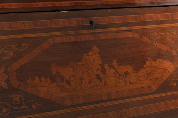 Ribalta lombarda in legno intarsiato, fine secolo XVIII - inizi secolo XIX  - Asta Incanti d'arte - Associazione Nazionale - Case d'Asta italiane