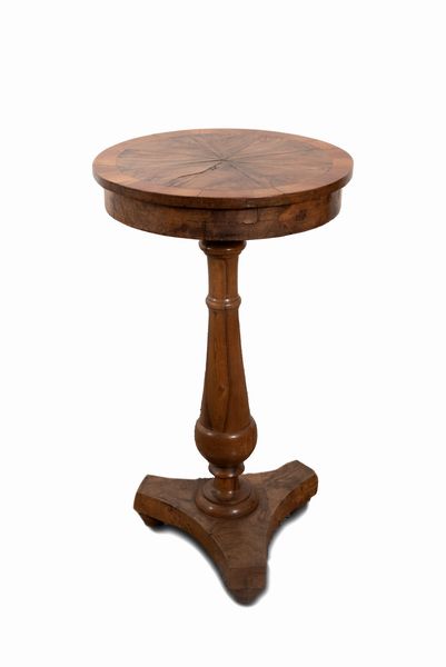 Gueridon in legno, secolo XIX  - Asta Incanti d'arte - Associazione Nazionale - Case d'Asta italiane