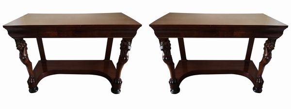 Coppia di consolle in legno, Francia secolo XIX  - Asta Incanti d'arte - Associazione Nazionale - Case d'Asta italiane