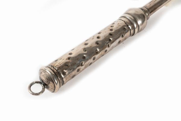 Yad in argento, Russia secolo XIX  - Asta Incanti d'arte - Associazione Nazionale - Case d'Asta italiane