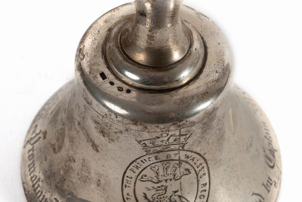 Lotto composto da dieci campanelli in argento, secoli XIX - XX  - Asta Incanti d'arte - Associazione Nazionale - Case d'Asta italiane