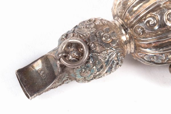 Sonaglio in argento e corallo, Birmingham, Inghilterra secolo XVIII  - Asta Incanti d'arte - Associazione Nazionale - Case d'Asta italiane