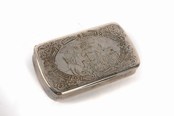 Lotto composto da tre sonagli in metallo e una scatolina in argento, secolo XX  - Asta Incanti d'arte - Associazione Nazionale - Case d'Asta italiane