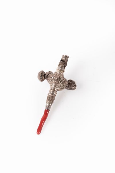 Sonaglio in argento e corallo, secolo XIX  - Asta Incanti d'arte - Associazione Nazionale - Case d'Asta italiane