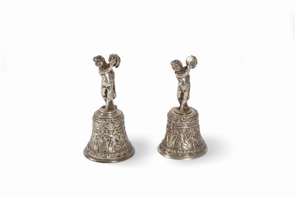 Due campanelli in argento, secolo XIX  - Asta Incanti d'arte - Associazione Nazionale - Case d'Asta italiane