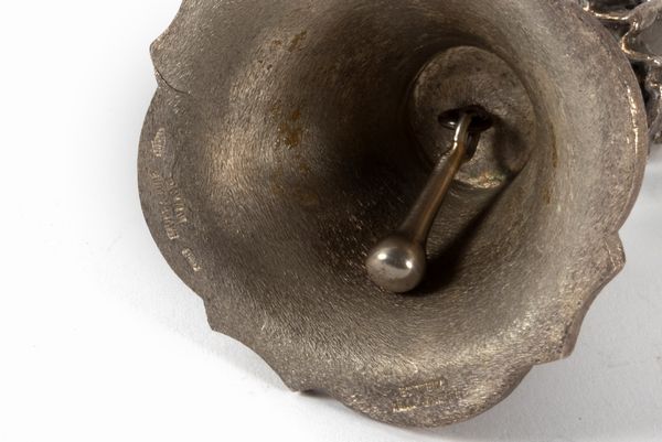 Lotto composto da dieci campanelli in argento, secolo XX  - Asta Incanti d'arte - Associazione Nazionale - Case d'Asta italiane