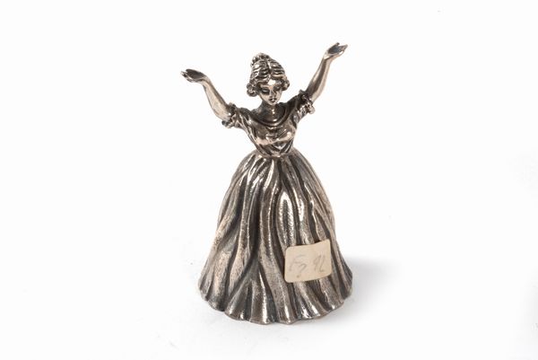 Lotto composto da dieci campanelli in argento, secolo XX  - Asta Incanti d'arte - Associazione Nazionale - Case d'Asta italiane