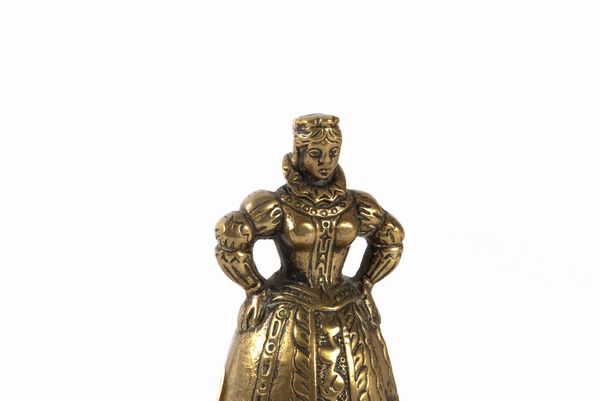 Lotto composto da cinque campanelli in bronzo, secoli XIX-XX  - Asta Incanti d'arte - Associazione Nazionale - Case d'Asta italiane