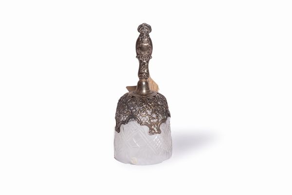 Campanello in argento e cristallo, Londra, Inghilterra secolo XIX  - Asta Incanti d'arte - Associazione Nazionale - Case d'Asta italiane