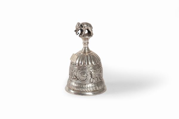Campanello in argento, fine secolo XIX  - Asta Incanti d'arte - Associazione Nazionale - Case d'Asta italiane