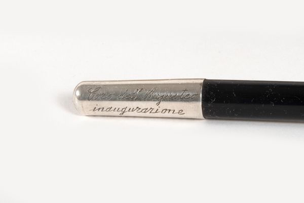 Bacchetta da direttore d'orchestra, con presa e terminale in argento  - Asta Incanti d'arte - Associazione Nazionale - Case d'Asta italiane