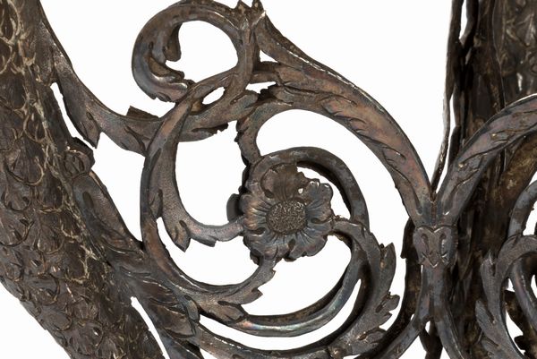 Tripode in argento, secolo XIX  - Asta Incanti d'arte - Associazione Nazionale - Case d'Asta italiane