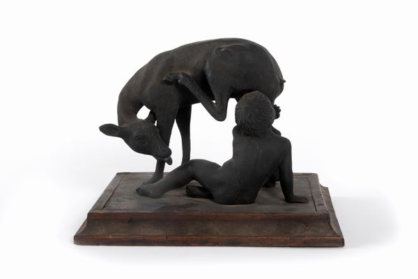 Scultura in bronzo raffigurante cerbiatta che allatta un bambino, secolo XX  - Asta Incanti d'arte - Associazione Nazionale - Case d'Asta italiane