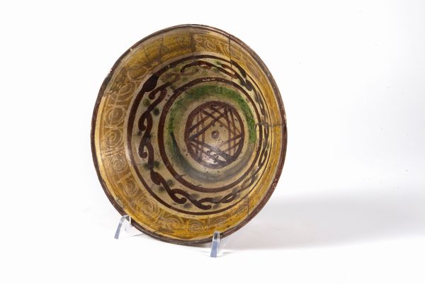 Ciotola in terracotta smaltata policroma, Medio Oriente VIII - VI secolo a.C  - Asta Incanti d'arte - Associazione Nazionale - Case d'Asta italiane