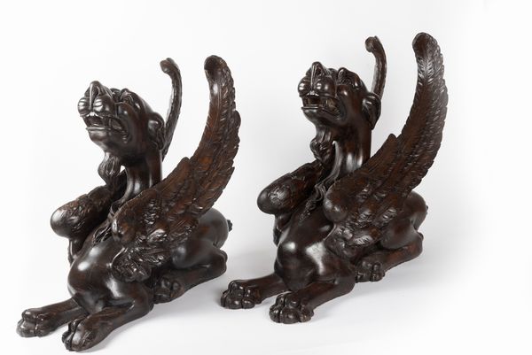 Coppia di chimere in legno a patina scura, secolo XIX  - Asta Incanti d'arte - Associazione Nazionale - Case d'Asta italiane