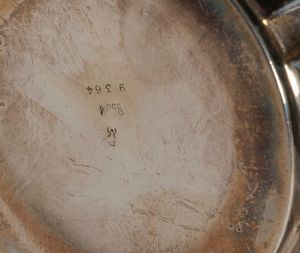 Servizio in argento 950 composto da quattro pezzi, anni '20 del Novecento  - Asta Incanti d'arte - Associazione Nazionale - Case d'Asta italiane