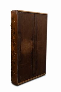 Ribalta in legno riccamente intarsiato, Olanda secolo XVIII  - Asta Incanti d'arte - Associazione Nazionale - Case d'Asta italiane