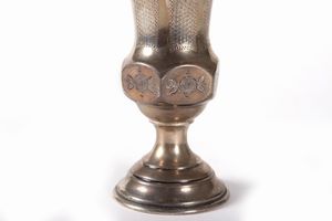 Piccolo calice ebraico da Kiddush in argento, Austria seconda met del secolo XIX  - Asta Incanti d'arte - Associazione Nazionale - Case d'Asta italiane