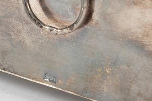 Piccola lampada Hannukkah da parete in argento 925, seconda met del secolo XIX  - Asta Incanti d'arte - Associazione Nazionale - Case d'Asta italiane