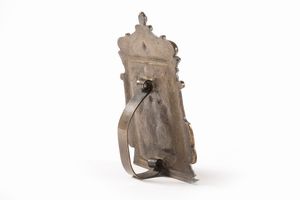 Pace in bronzo raffigurante Piet, entro cornice a tempietto, secolo XVII  - Asta Incanti d'arte - Associazione Nazionale - Case d'Asta italiane