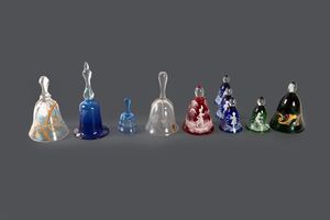 Lotto composto da dieci campanelli in vetro di Murano, secolo XX  - Asta Incanti d'arte - Associazione Nazionale - Case d'Asta italiane