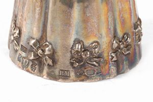 Lotto composto da cinque campanelli in argento, secoli XIX-XX  - Asta Incanti d'arte - Associazione Nazionale - Case d'Asta italiane