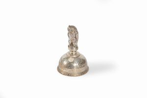 Campanello in argento, Norvegia secolo XIX  - Asta Incanti d'arte - Associazione Nazionale - Case d'Asta italiane