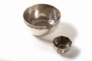 Due ciotole in argento, Cina inizi secolo XX  - Asta Incanti d'arte - Associazione Nazionale - Case d'Asta italiane