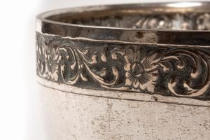 Due ciotole in argento, Cina inizi secolo XX  - Asta Incanti d'arte - Associazione Nazionale - Case d'Asta italiane