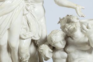 Importante gruppo scultoreo in maiolica bianca raffigurante baccanale, manifattura di Capodimonte, fine secolo XVIII - inizi XIX  - Asta Incanti d'arte - Associazione Nazionale - Case d'Asta italiane