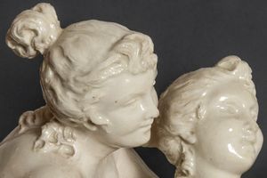 Importante gruppo scultoreo in maiolica bianca raffigurante baccanale, manifattura di Capodimonte, fine secolo XVIII - inizi XIX  - Asta Incanti d'arte - Associazione Nazionale - Case d'Asta italiane