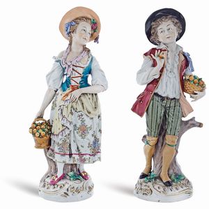 Coppia di grandi figure in ceramica policroma  - Asta Asta web only - Associazione Nazionale - Case d'Asta italiane