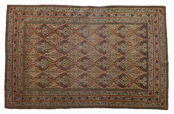 QUM, IRAN : Tappeto persiano  - Asta Asta 395 | ARTE ANTICA E DEL XIX SECOLO Online - Associazione Nazionale - Case d'Asta italiane