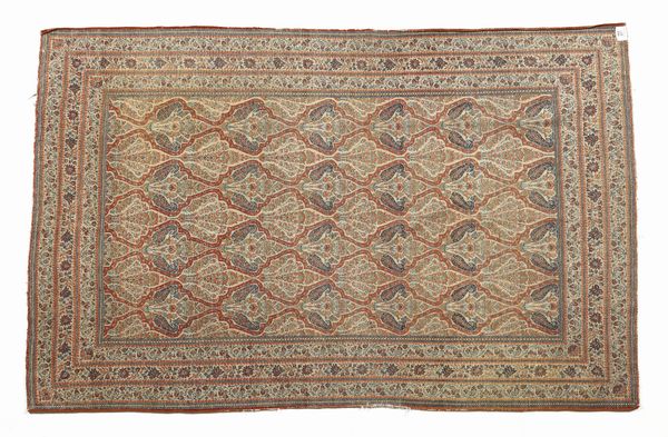 QUM, IRAN : Tappeto persiano  - Asta Asta 395 | ARTE ANTICA E DEL XIX SECOLO Online - Associazione Nazionale - Case d'Asta italiane