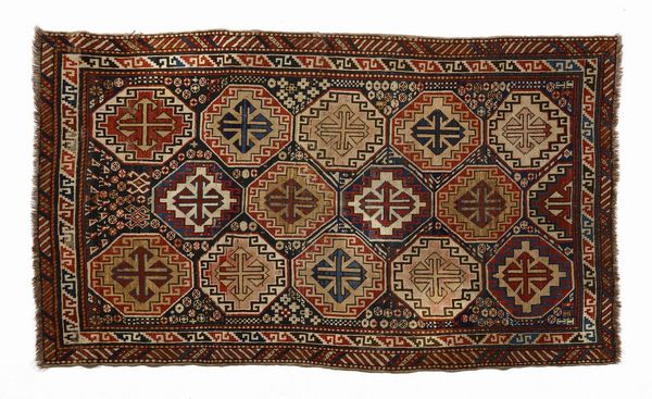 CAUCASO, XIX SECOLO : Tappeto Gandje disegno Mogan  - Asta Asta 395 | ARTE ANTICA E DEL XIX SECOLO Online - Associazione Nazionale - Case d'Asta italiane