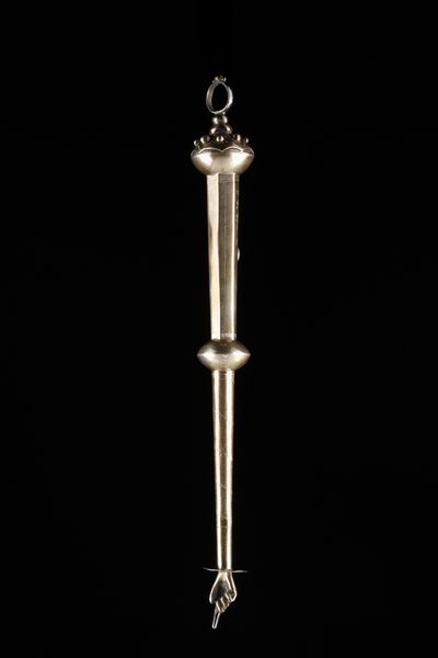 ARGENTIERE RUSSO DEL XIX SECOLO : Yad Torah con inserti in ametista  - Asta Asta 395 | ARTE ANTICA E DEL XIX SECOLO Online - Associazione Nazionale - Case d'Asta italiane